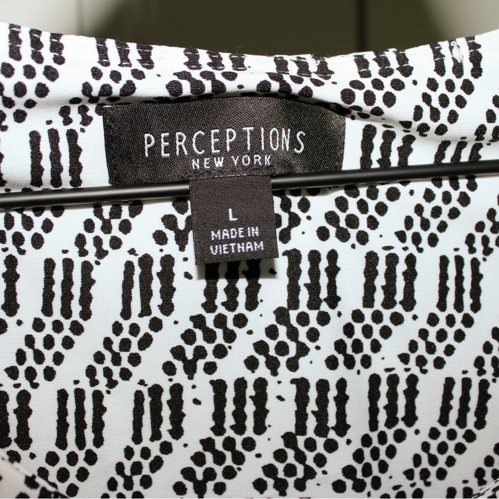 Perceptions Dress - Picture 4 of 6